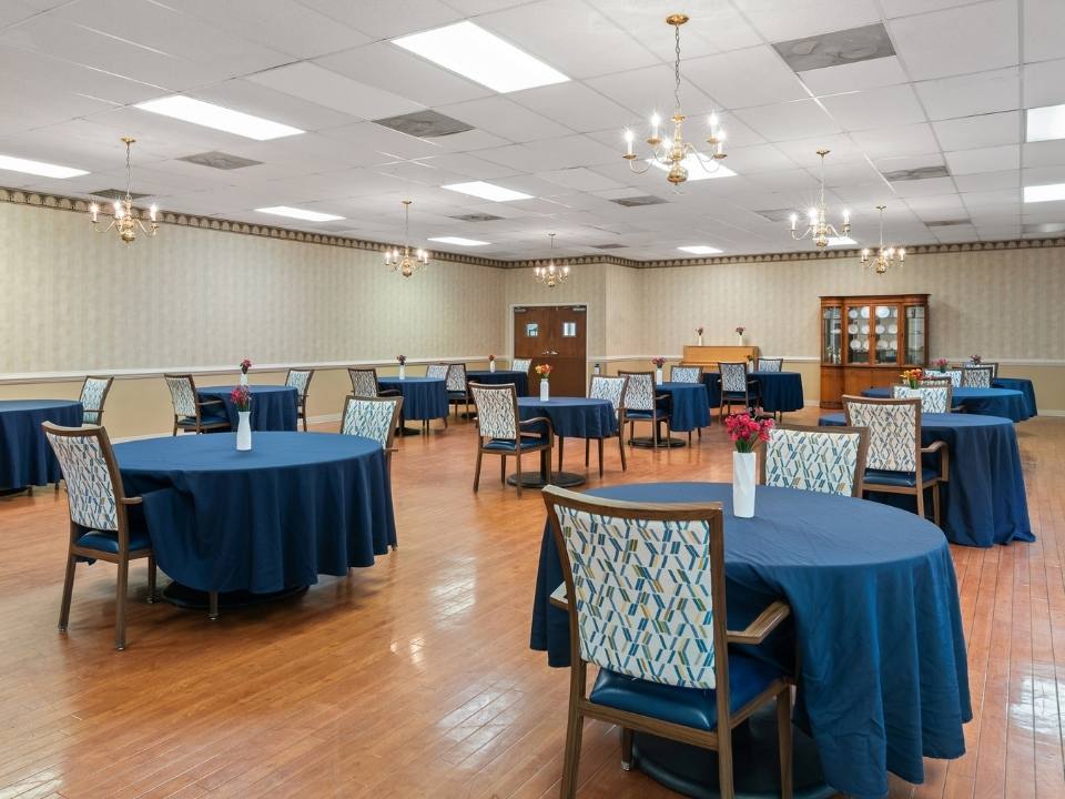 dining room at Amelia